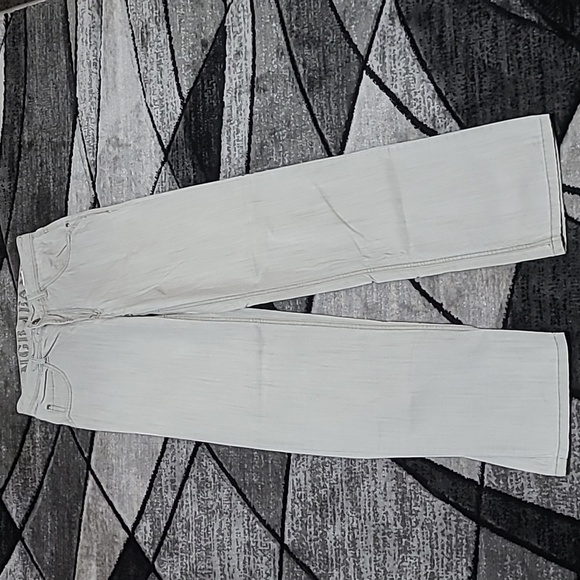 MGB LIGHT GRAY DENIM JEAN - Picture 5 of 14